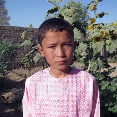 Zafira freut sich auf ihren neuen Englischkurs!